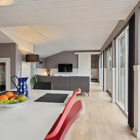 Amazing In With Wifi Holiday home